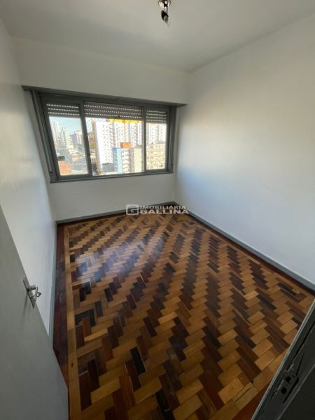 Apto 3 quarto(s)  no Centro