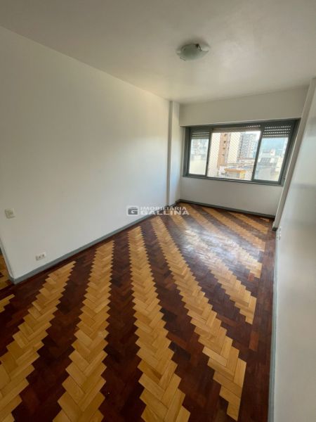 Apto 3 quarto(s)  no Centro