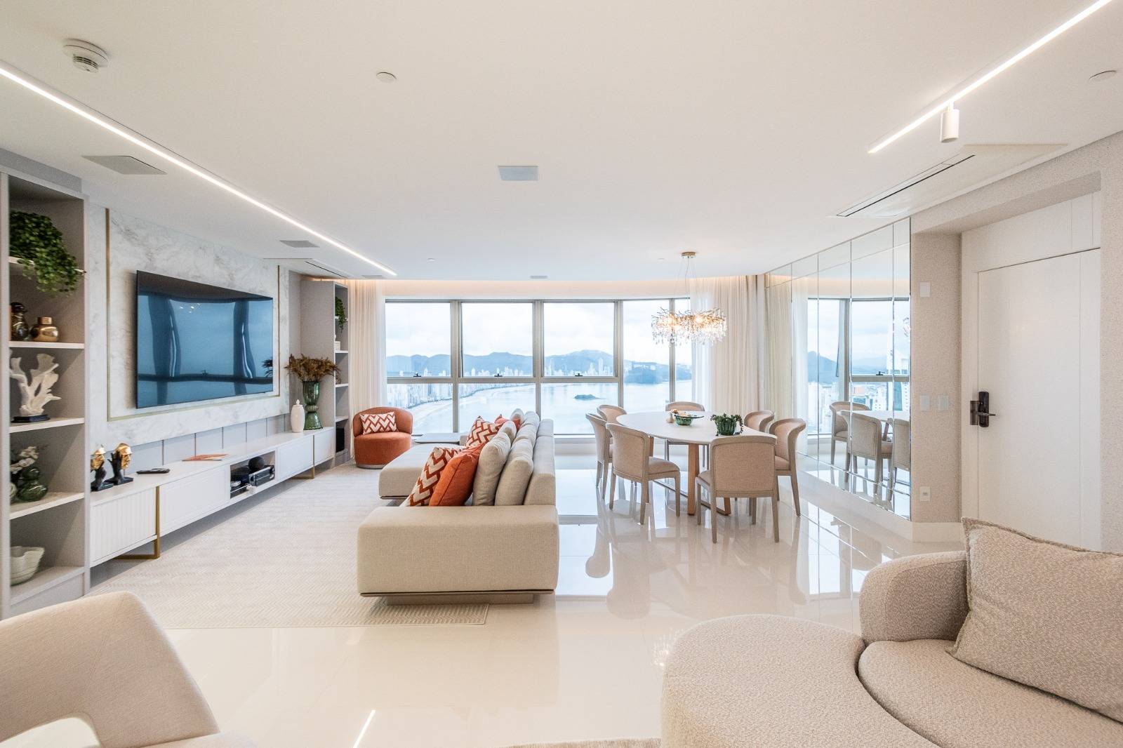 Yachthouse Residence - Andar Alto