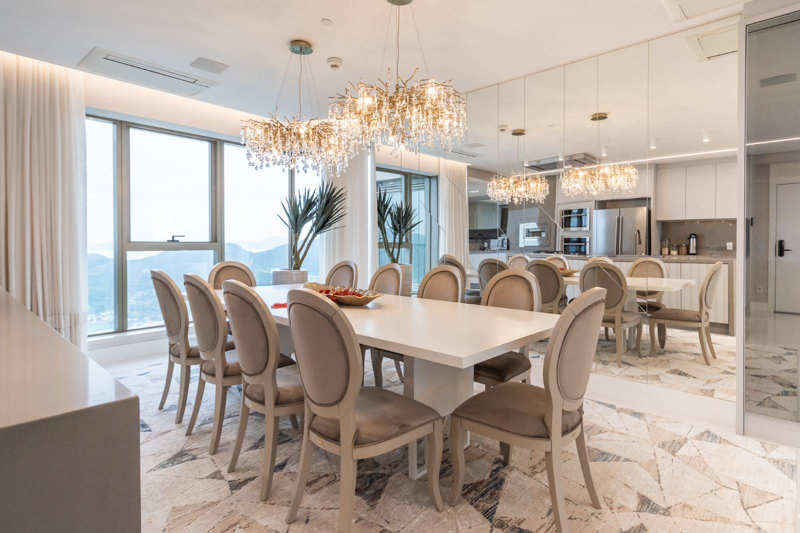 Yachthouse Residence - Andar Alto