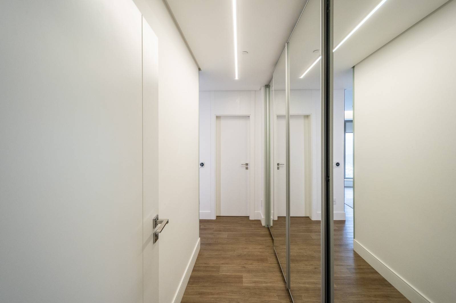 Yachthouse Residence - Andar Alto
