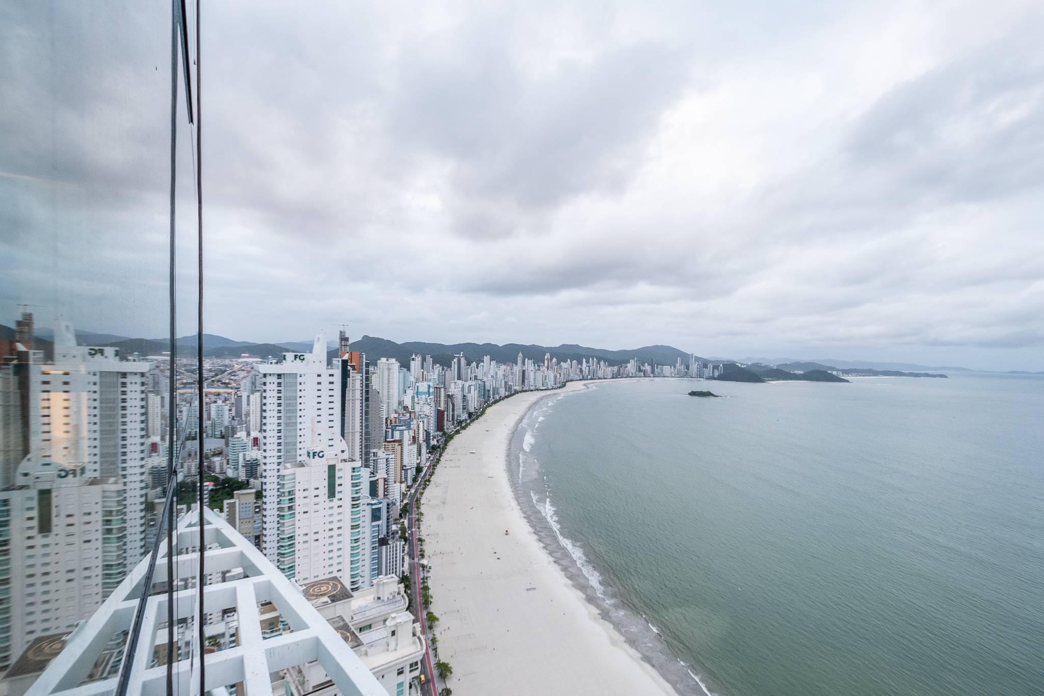 One Tower - Frente Mar em Balneário Camboriú