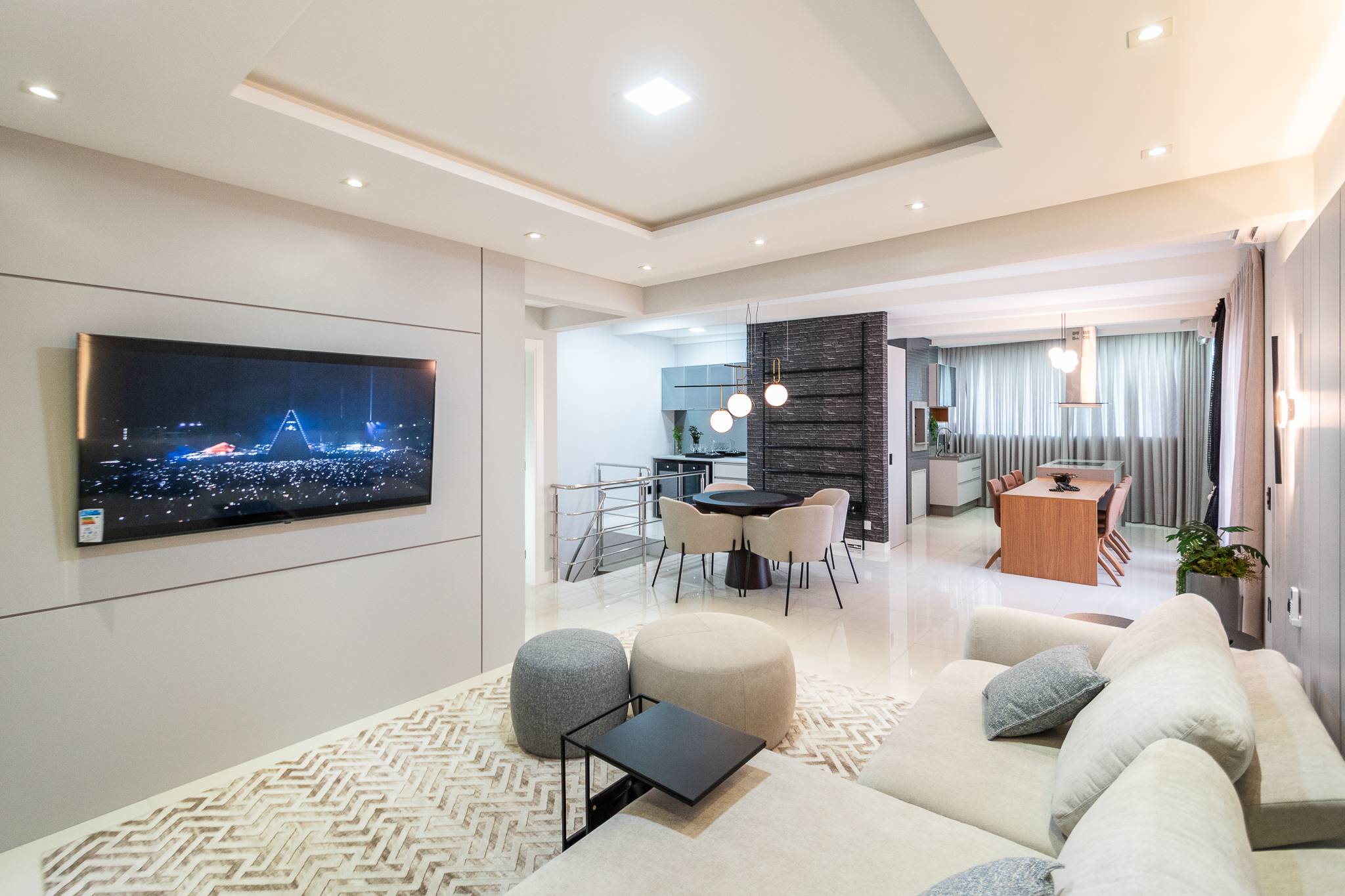 Cobertura Duplex com Piscina Privativa em Balneário Camboriú