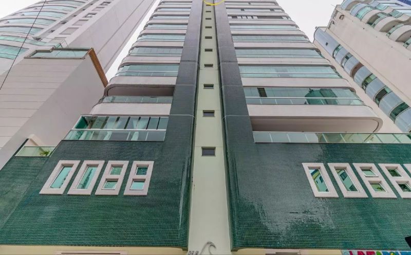 Edifício Waimea - Apartamento Mobiliado em Balneário Camboriú