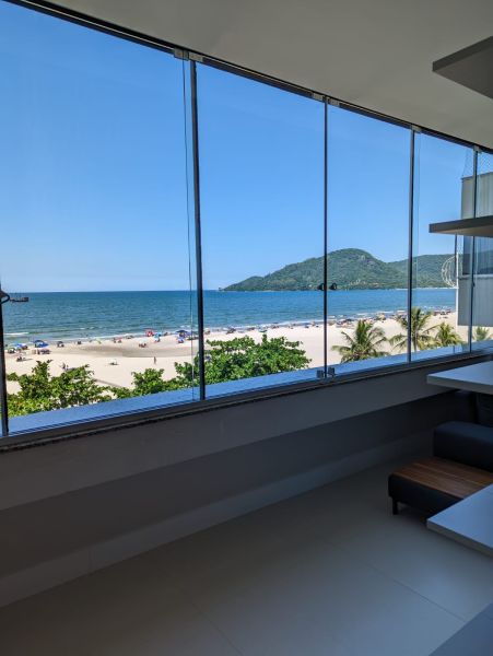 Apartamento Frente Mar - 3 Quartos em Balneário Camboriú