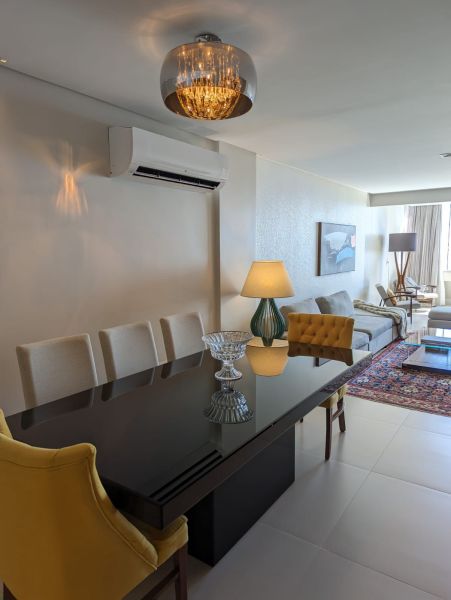 Apartamento Frente Mar - 3 Quartos em Balneário Camboriú