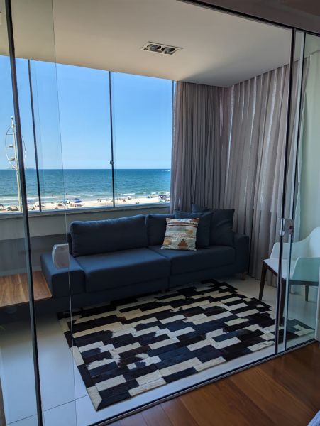 Apartamento Frente Mar - 3 Quartos em Balneário Camboriú