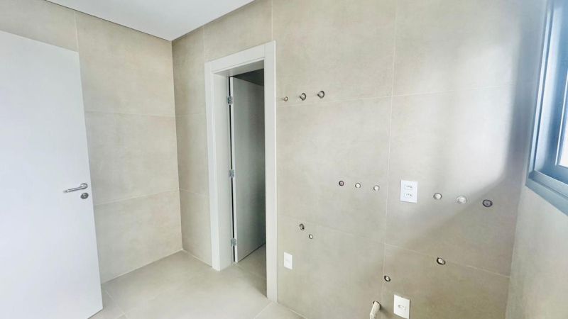Apartamento de 4 Suítes na Barra Norte - Balneário Camboriú