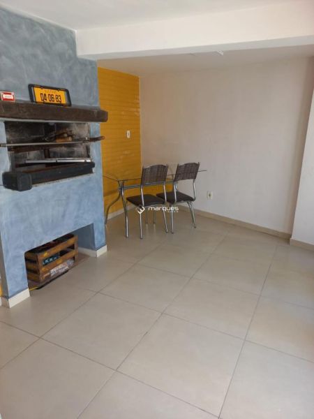 Casa 4 quartos  no bairro Centro