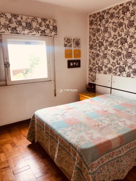 Casa 4 quartos  no bairro Centro