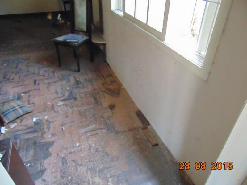 Casa 3 quartos  no bairro Centro