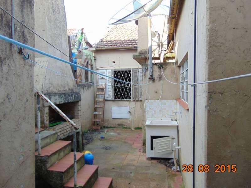Casa 3 quartos  no bairro Centro