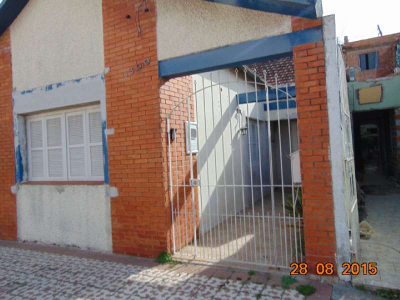 Casa 3 quartos  no bairro Centro