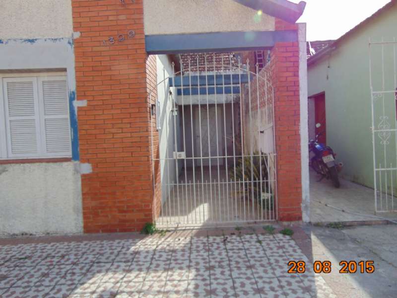 Casa 3 quartos  no bairro Centro