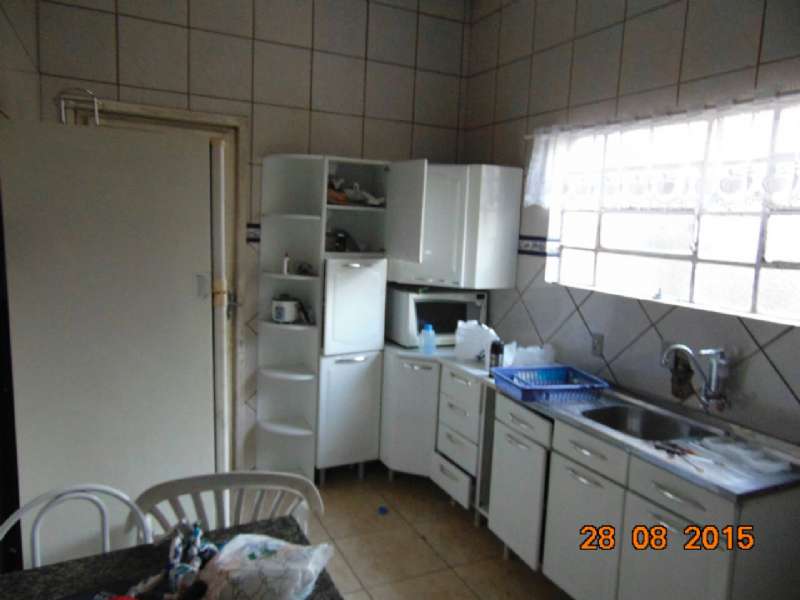 Casa 3 quartos  no bairro Centro