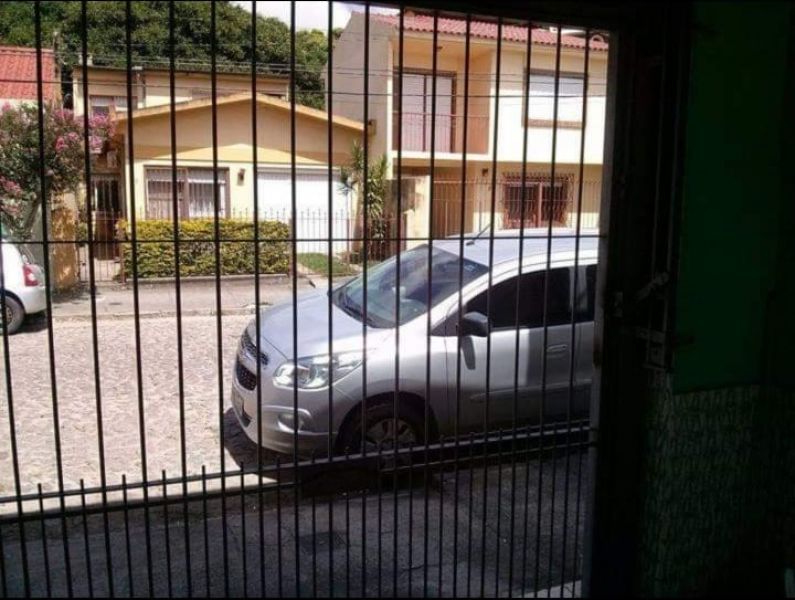 Casa 2 quartos  no bairro Três Vendas