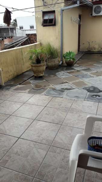 Sobrado 3 quartos  no bairro Centro