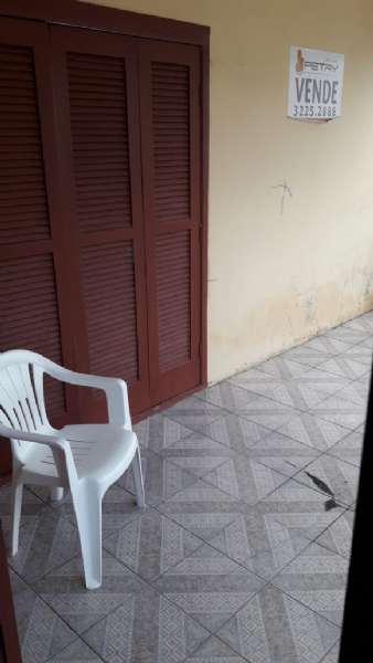 Sobrado 3 quartos  no bairro Centro