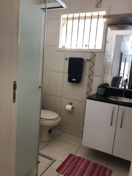 Casa 2 quartos  no bairro Centro