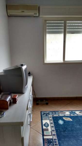 Casa 2 quartos  no bairro Centro