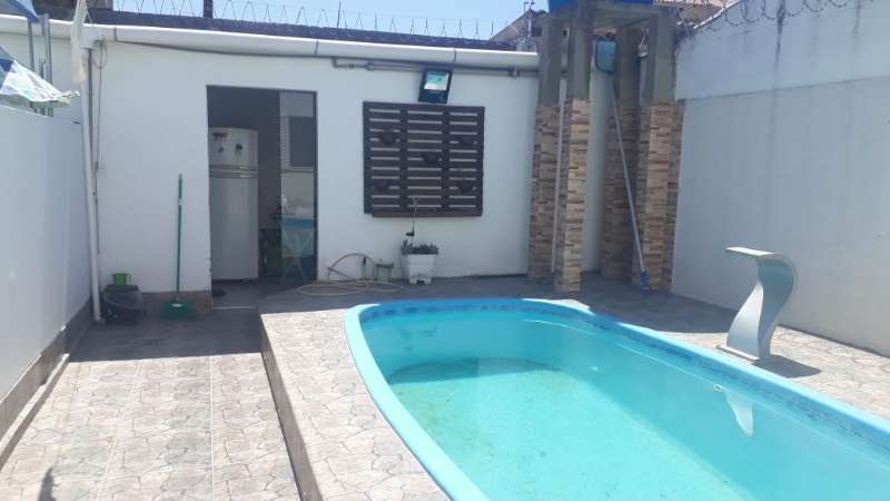 Casa 2 quartos  no bairro Laranjal