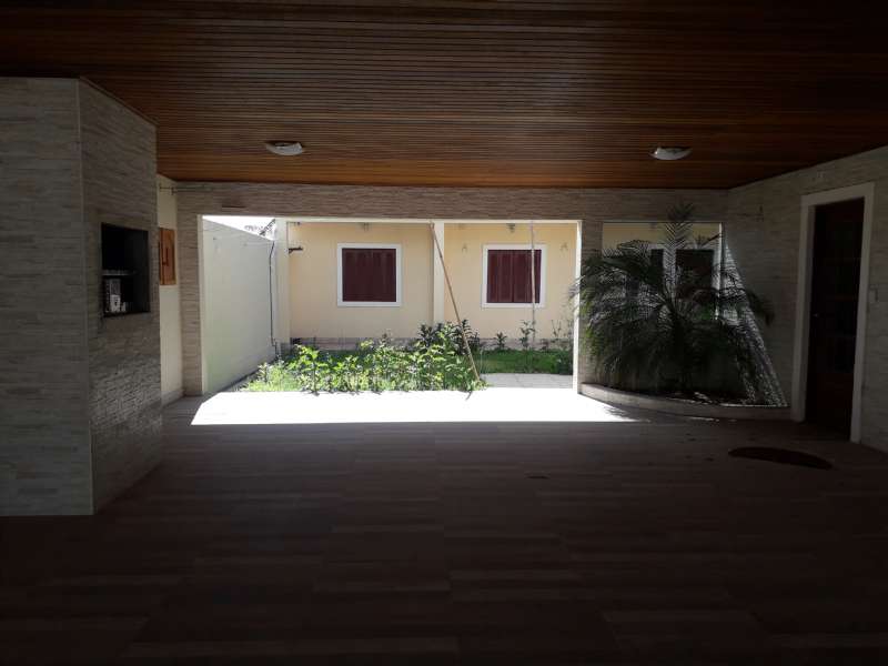 Casa 4 quartos  no bairro Centro