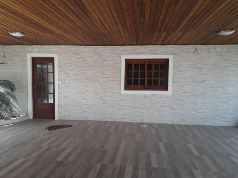Casa 4 quartos  no bairro Centro