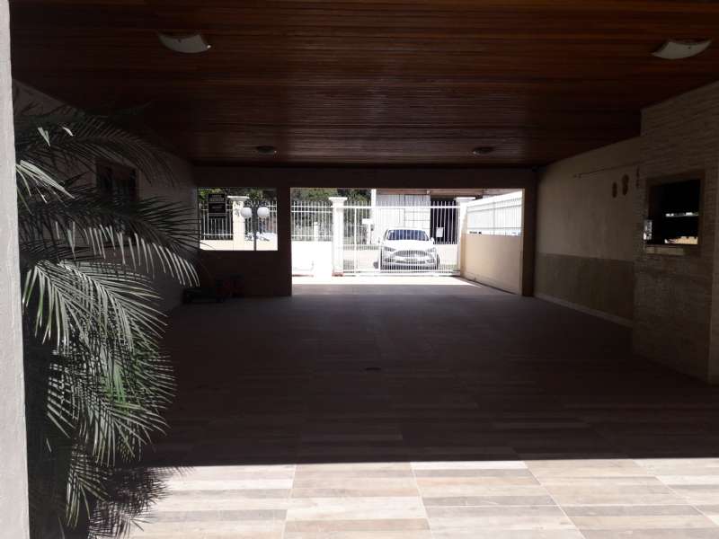 Casa 4 quartos  no bairro Centro
