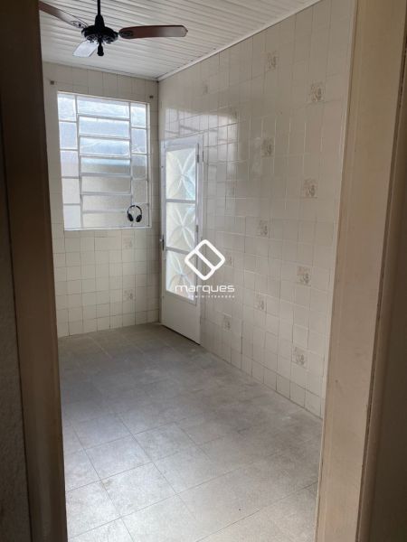 Casa 3 quartos  no bairro Centro