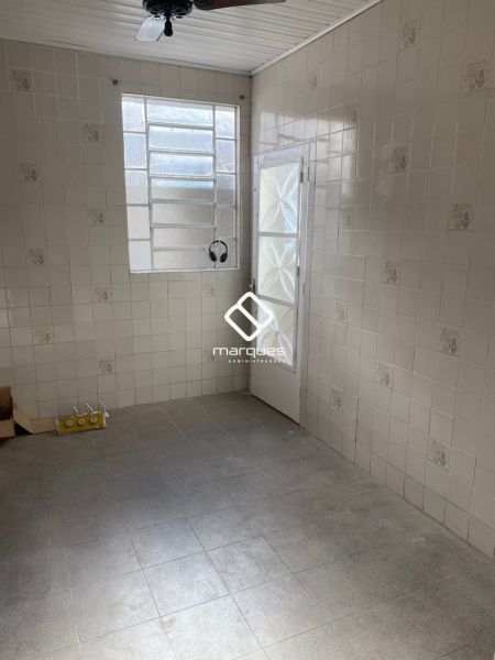 Casa 3 quartos  no bairro Centro