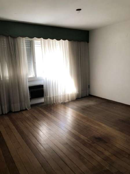 Apartamento 4 quartos  no bairro Centro