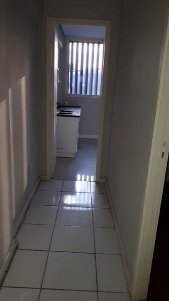 Sala 1 quarto  no bairro Centro