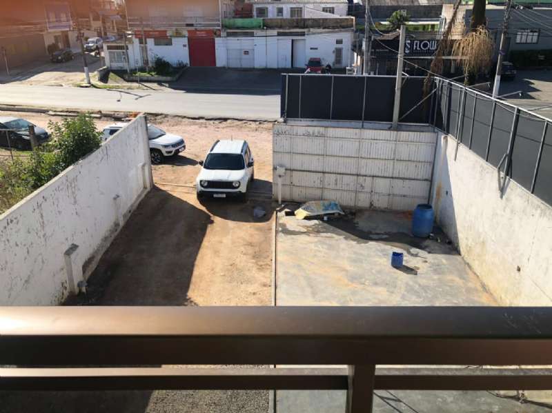 Casa Comercial 2 quartos  no bairro Três Vendas