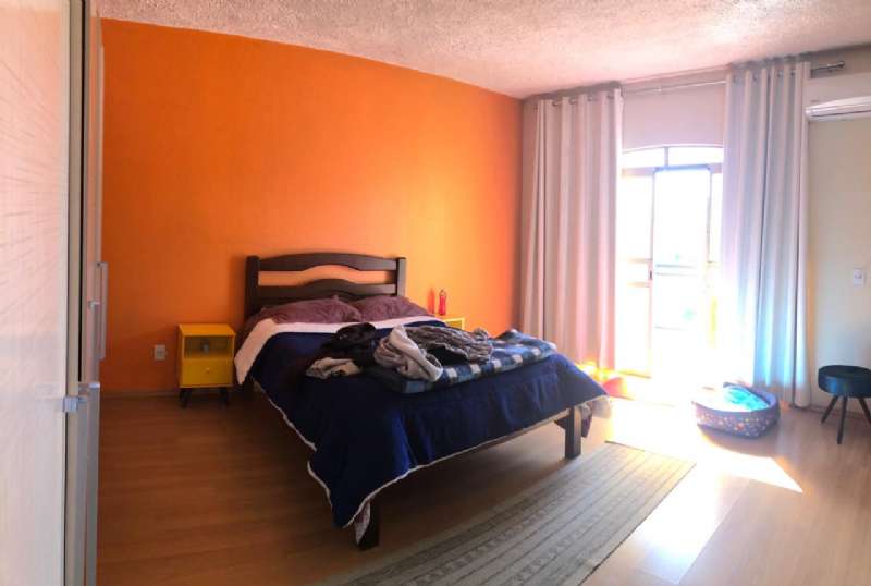 Casa Comercial 2 quartos  no bairro Três Vendas