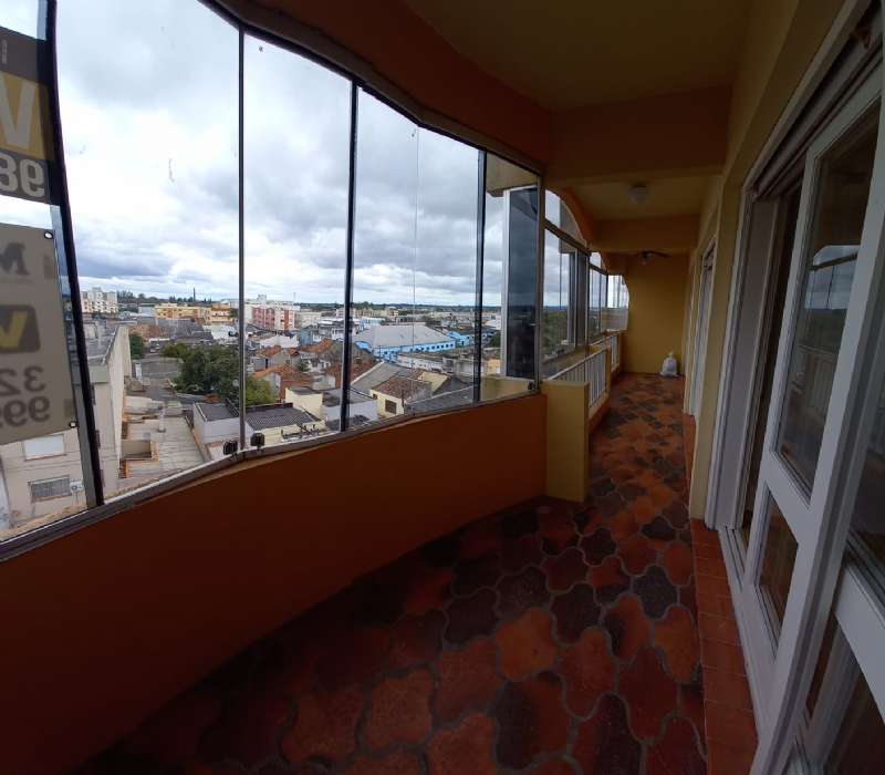 Apartamento 3 quartos  no bairro Centro