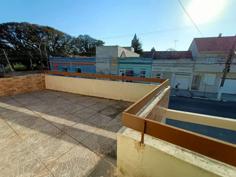 Casa 4 quartos  no bairro Centro