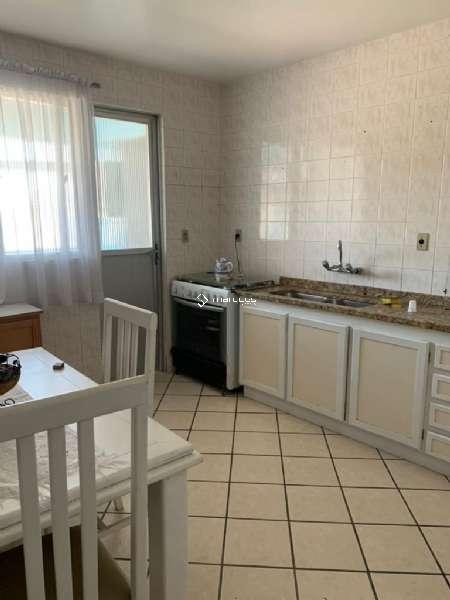 Apartamento 3 quartos  no bairro Centro