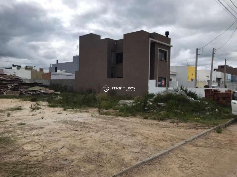 Terreno no bairro Laranjal
