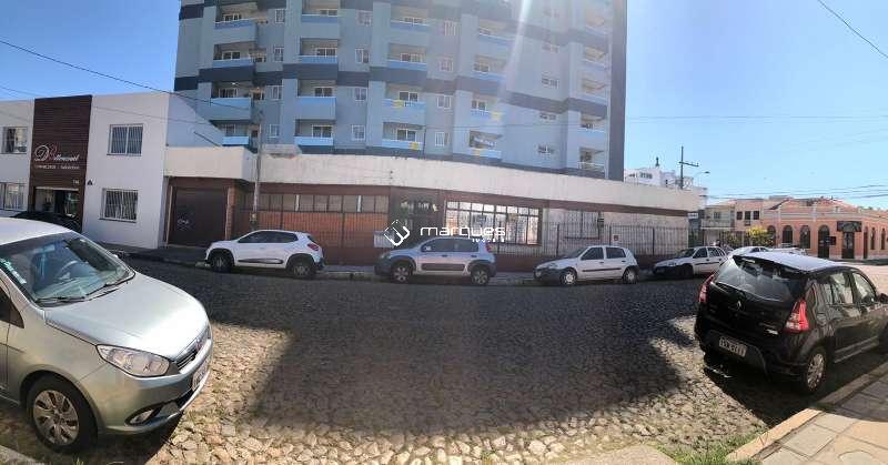 Casa 4 quartos  no bairro Centro
