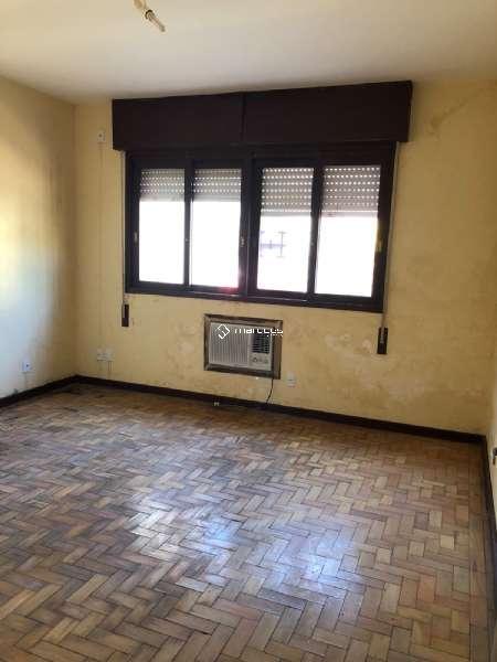 Casa 4 quartos  no bairro Centro