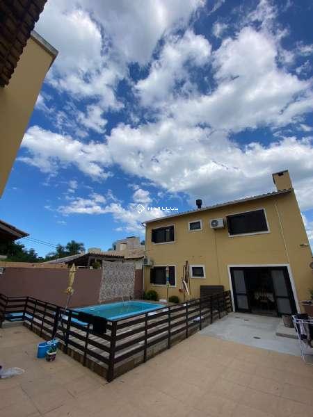 Casa 3 quartos  no bairro Laranjal