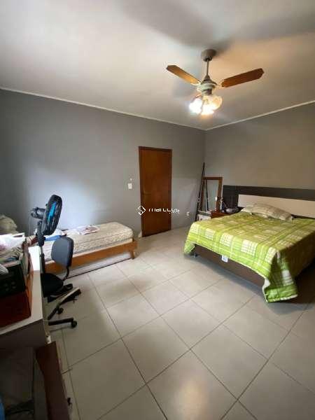 Casa 3 quartos  no bairro Laranjal