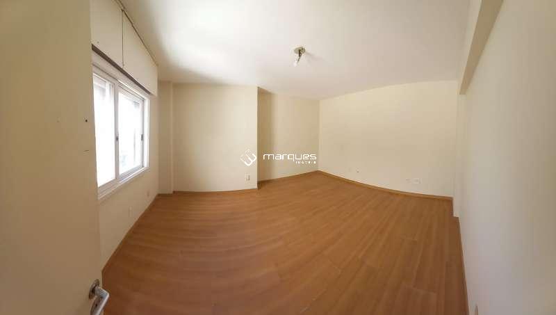 Apartamento 3 quartos  no bairro Centro