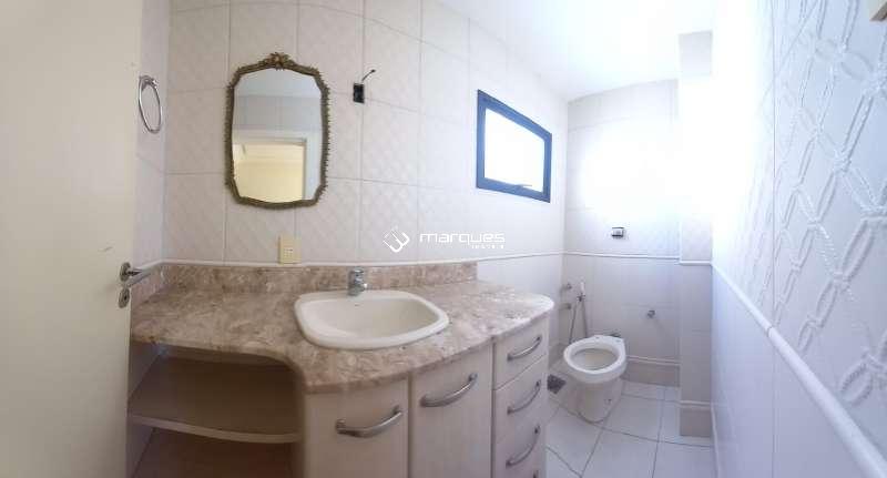 Apartamento 3 quartos  no bairro Centro