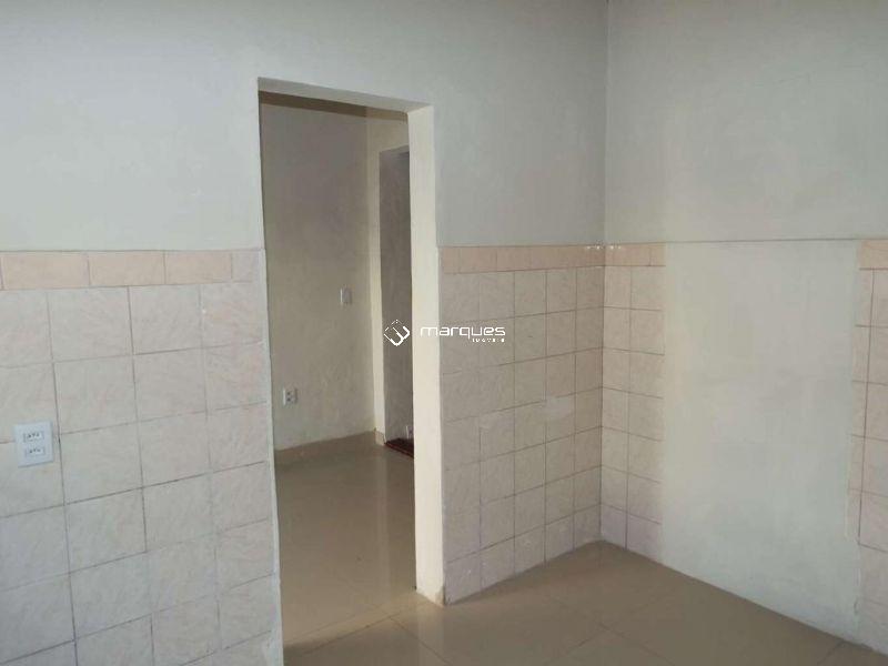 Casa 2 quartos  no bairro Centro