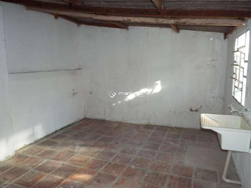 Casa 2 quartos  no bairro Centro