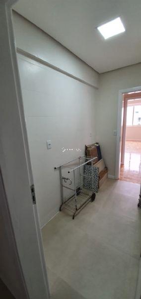 Apartamento 3 quartos  no bairro Centro