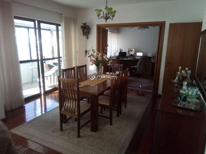 Apartamento 3 quartos  no bairro Centro