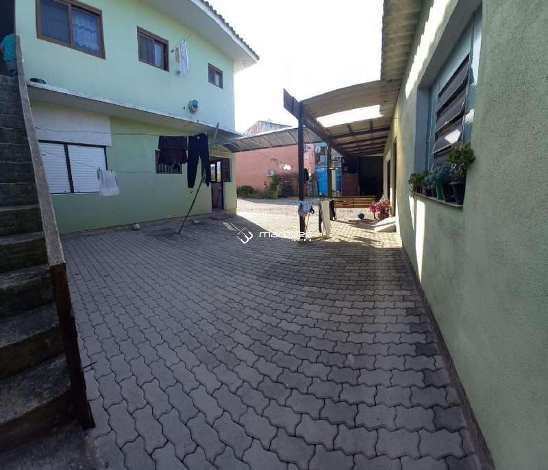 Sobrado 4 quartos  no bairro Fragata