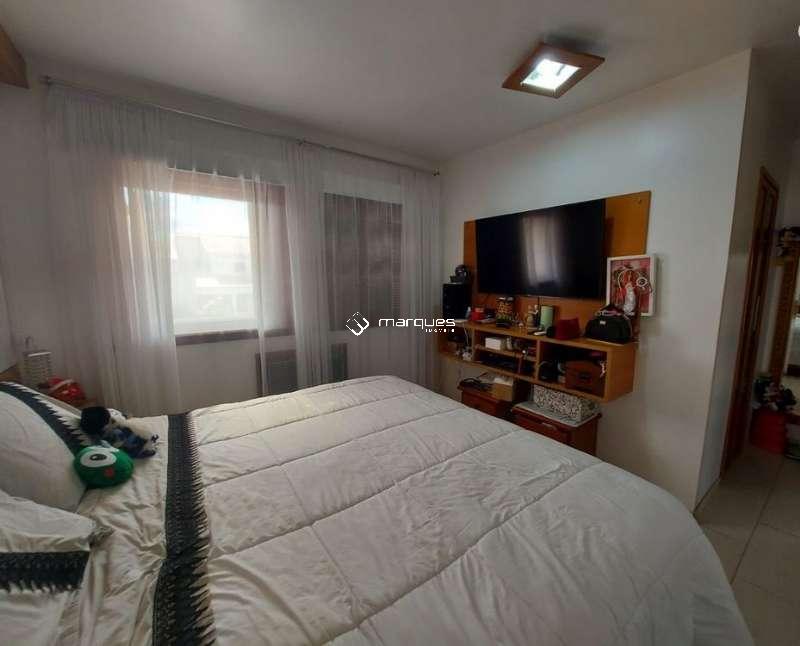 Casa 4 quartos  no bairro Três Vendas